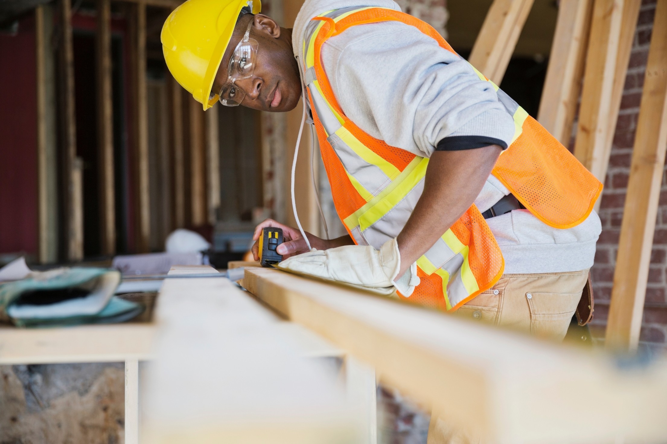 Single fold, 2/3 sheet, four panel Audience: Potential Residents COVER Tools for Life Workforce Development and Residential Services Helping young adults succeed at life and careers. HFI Logo, no tagline INSIDE LEFT Getting started on your own after high - 5